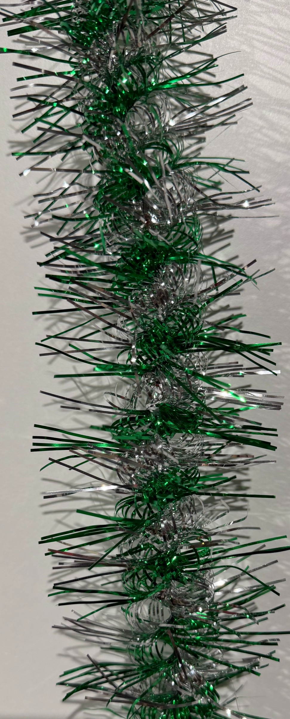 Green and Silver Spiral 9cm 2m Tinsel - Image 1